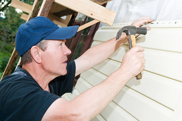 How To Choose The Right Materials for Your Siding Installation in 'Lonaconing, MD